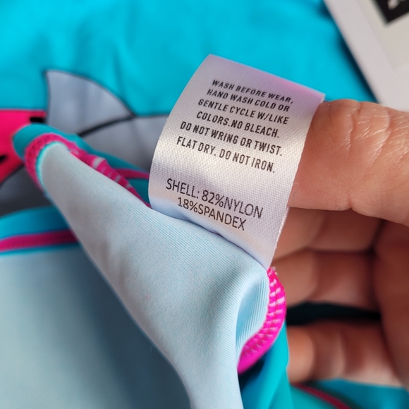SOVEREIGN CODE Pink Teal Pool Shark Rashguard Size 4 - Picture 4 of 5